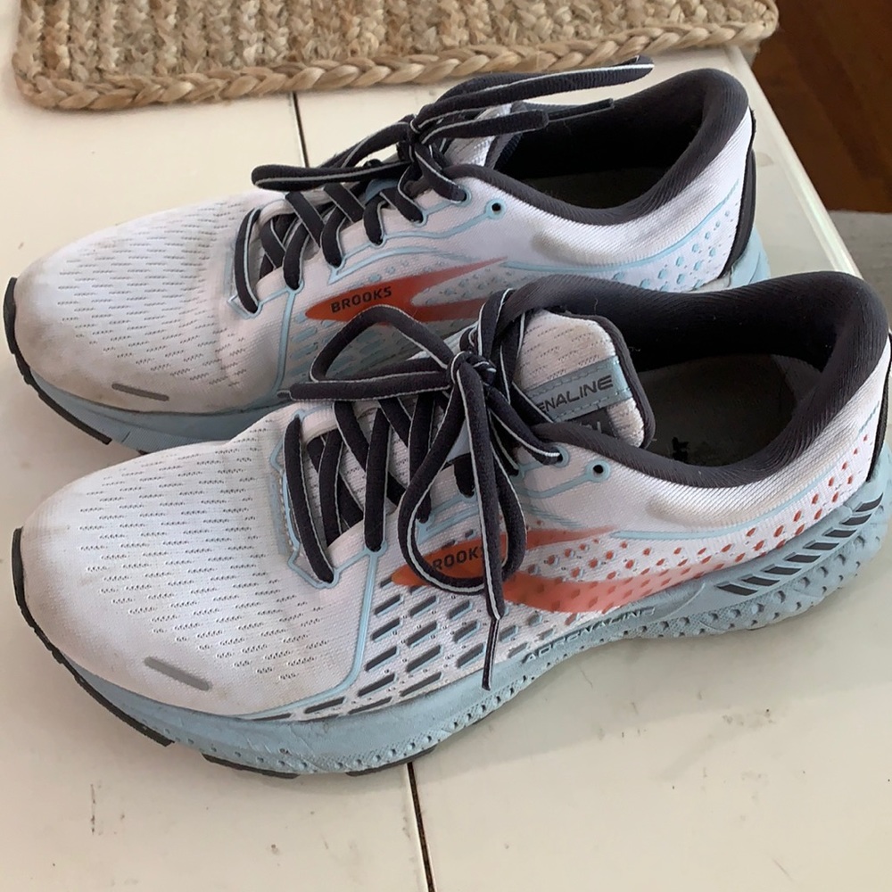 Brooks Adrenaline’s